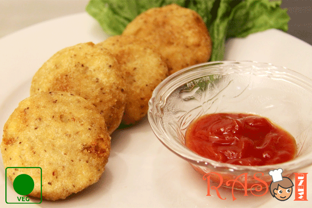 RasoiMenu's tweet image. Basically, from Rajasthan, Khasta Kachori is a tasty Indian Snack filled with chana dal mixture and spices and deep fried in golden brown and crisp. buff.ly/2wW6KJt #snacks #indianfood #rajasthanirecipe