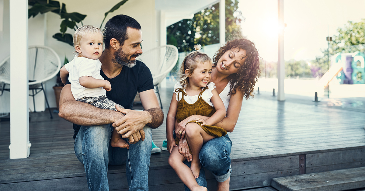 Manulife's tweet image. Fraud prevention tip 1: 
Get Claim Smart. Learn how to choose your health care providers and what you should remember when submitting claims. manulife.ca/protect #ClaimSmart #FPM2020