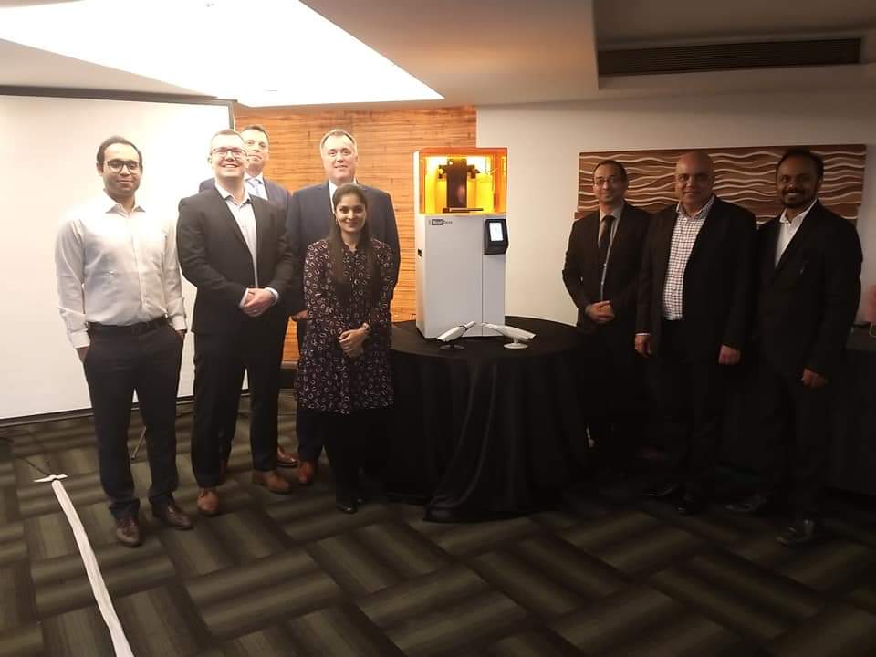 Ramyakannan_14's tweet photo. #3shape #digitaldentures #latepost great show wid Germen versteeg, ownerDTL Netherland, Taras kucher Kyiv 3shape & Martijn, nextdent! Amazing audience & great insight on Digital dentures! We presented our #TRIOS4 too :)
Let's Change dentures smartly! With @3Shape #trios4 https://t.co/HS5D1c3aBg