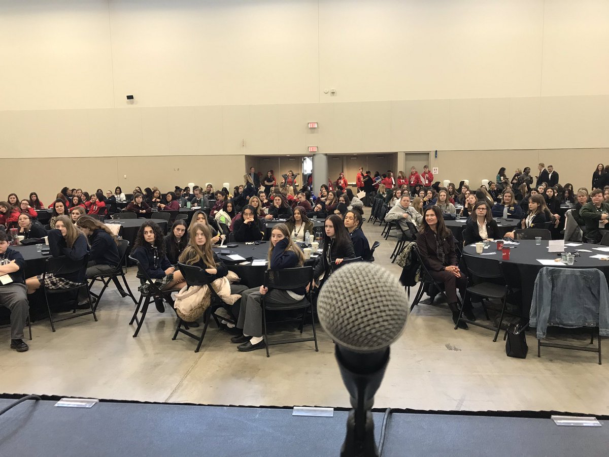 GGrossi1's tweet photo. So proud to be a panel member for Women in Tech at Skills Competition. @NCgameDev @niagaracatholic 
#YoungWomenNC
#MyNCStory https://t.co/XNlYvAQVK7