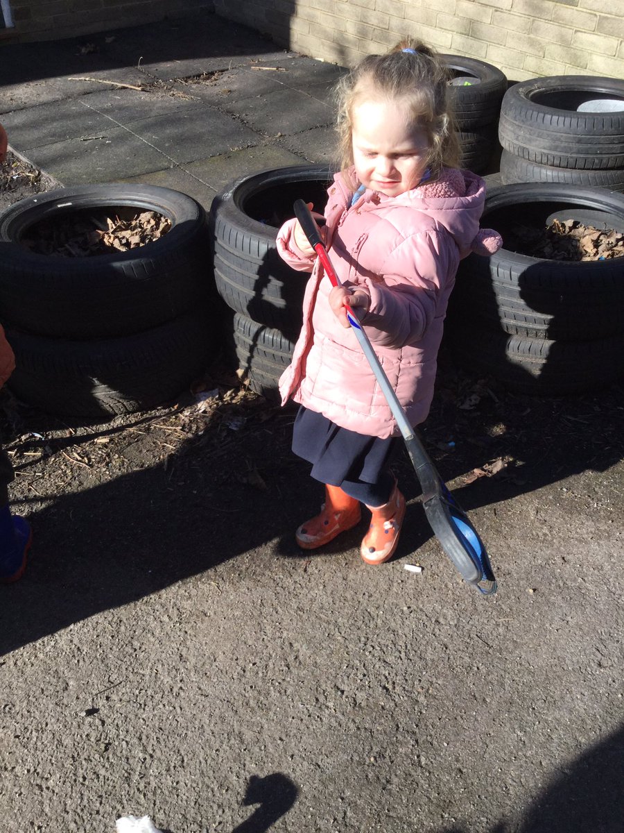 Stbenetsouston's tweet photo. Nursery children have been learning about the effects of litter on our environment and trying to do their bit to keep our local area clean. We read ‘King Wastealot’s Picnic’ and learned that litter can harm wildlife and that most plastic will never go away! #littercampaign https://t.co/YwvK0IXwrj