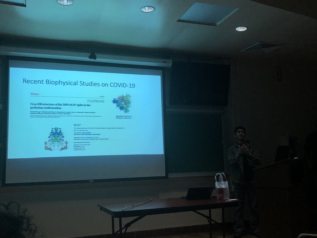 prbssc's tweet photo. Ahora miembros de nuestra directiva hablando sobre la caracterización biofísica del COVID-19 🦠#coronavirus https://t.co/fHFyCPcCA6