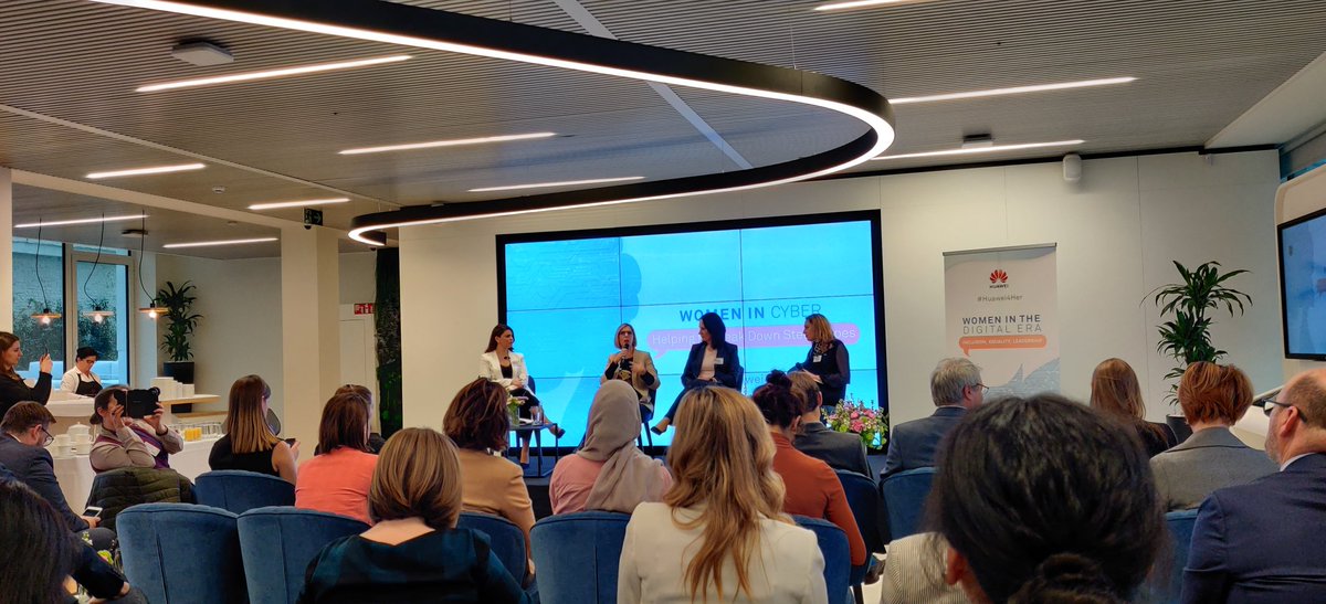 "Talent is equally spread, why are not opportunities?" Attending the '#Women in the #digital era' event organised by #Huawei4Her, hearing different ways to attract and retain female talent in #tech. Good questions raised on intersectionality, education &amp; employers experiences.