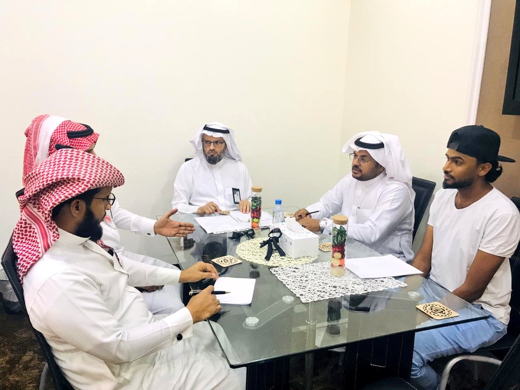 Safaifa1's tweet photo. 🔸اجتماعات ولقاءات:
مدير وحدة النشاط الاستاذ: حسن مصلح الفيفي يترأس الاجتماع التحضيري لبطولة مكتب #تعليم_فيفاء  لكرة القدم للمرحلة الثانوية.
@sabyaedu 
@fifaedu1431 
@nashatsabya1 https://t.co/RlrqXfdcBU