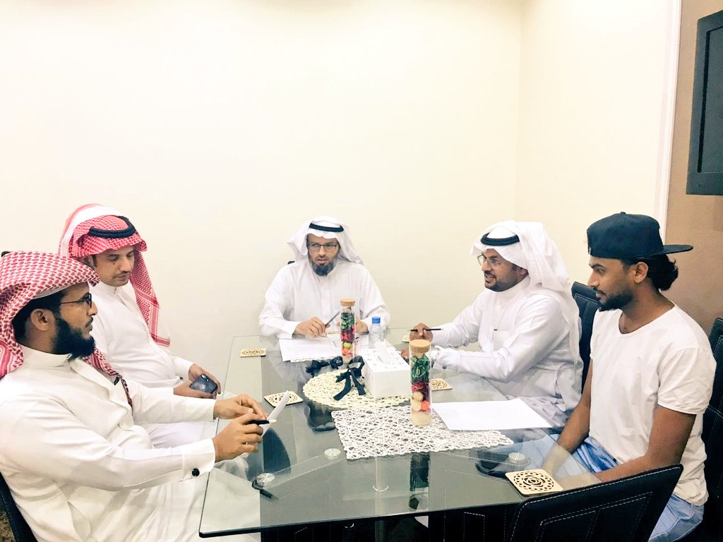 Safaifa1's tweet photo. 🔸اجتماعات ولقاءات:
مدير وحدة النشاط الاستاذ: حسن مصلح الفيفي يترأس الاجتماع التحضيري لبطولة مكتب #تعليم_فيفاء  لكرة القدم للمرحلة الثانوية.
@sabyaedu 
@fifaedu1431 
@nashatsabya1 https://t.co/RlrqXfdcBU