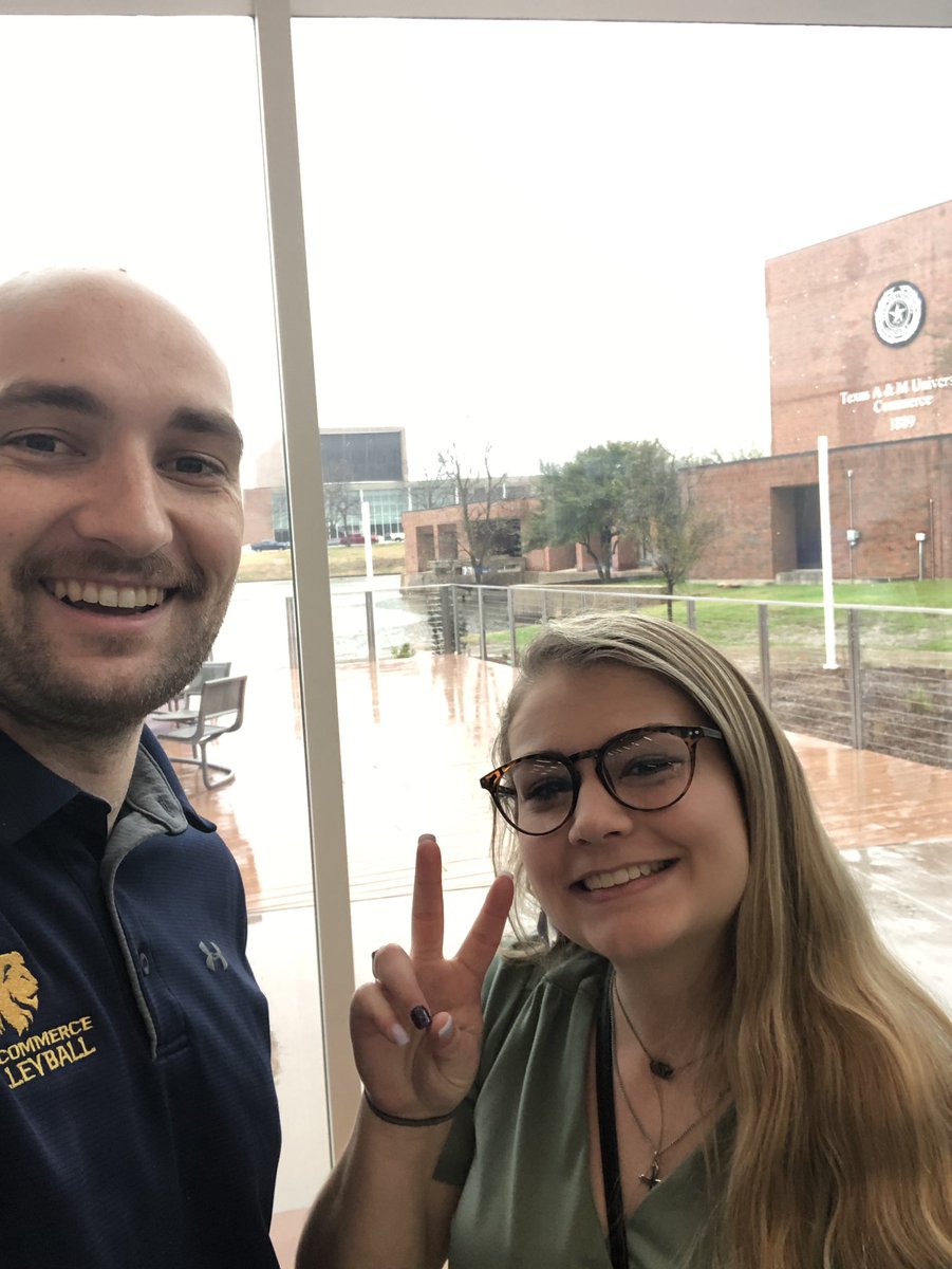 coachsteveflow's tweet photo. Love seeing @Lion_Volleyball great @Savannah_Rut network it up at the Sport &amp; Recreation Expert Team Meeting #BestInClass #TimeToHunt #ForJobs https://t.co/LiaxW8vgbV