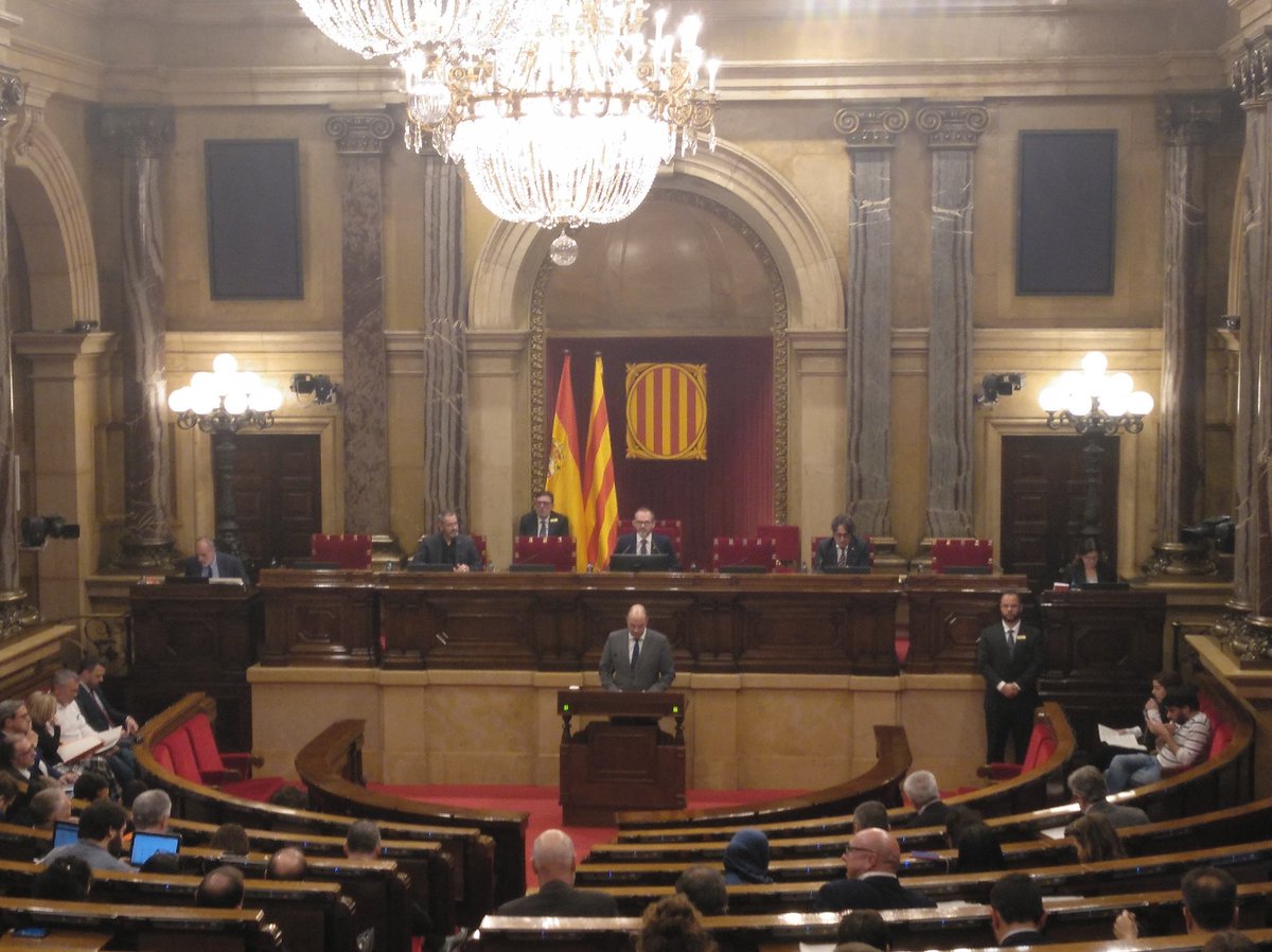 mrosagarcia78's tweet photo. Emocionada en assistir a l aprovació de la llei de #reduccio del #malbaratamentalimentari al @parlamentcat
Aspectes claus:
- Prioritzar la reducció en origen davant la redistribució dels excedents
 -Interpel.lar a tots els agents de la cadena amb mesures i sancions
- Quantificar https://t.co/onv1uifAXm