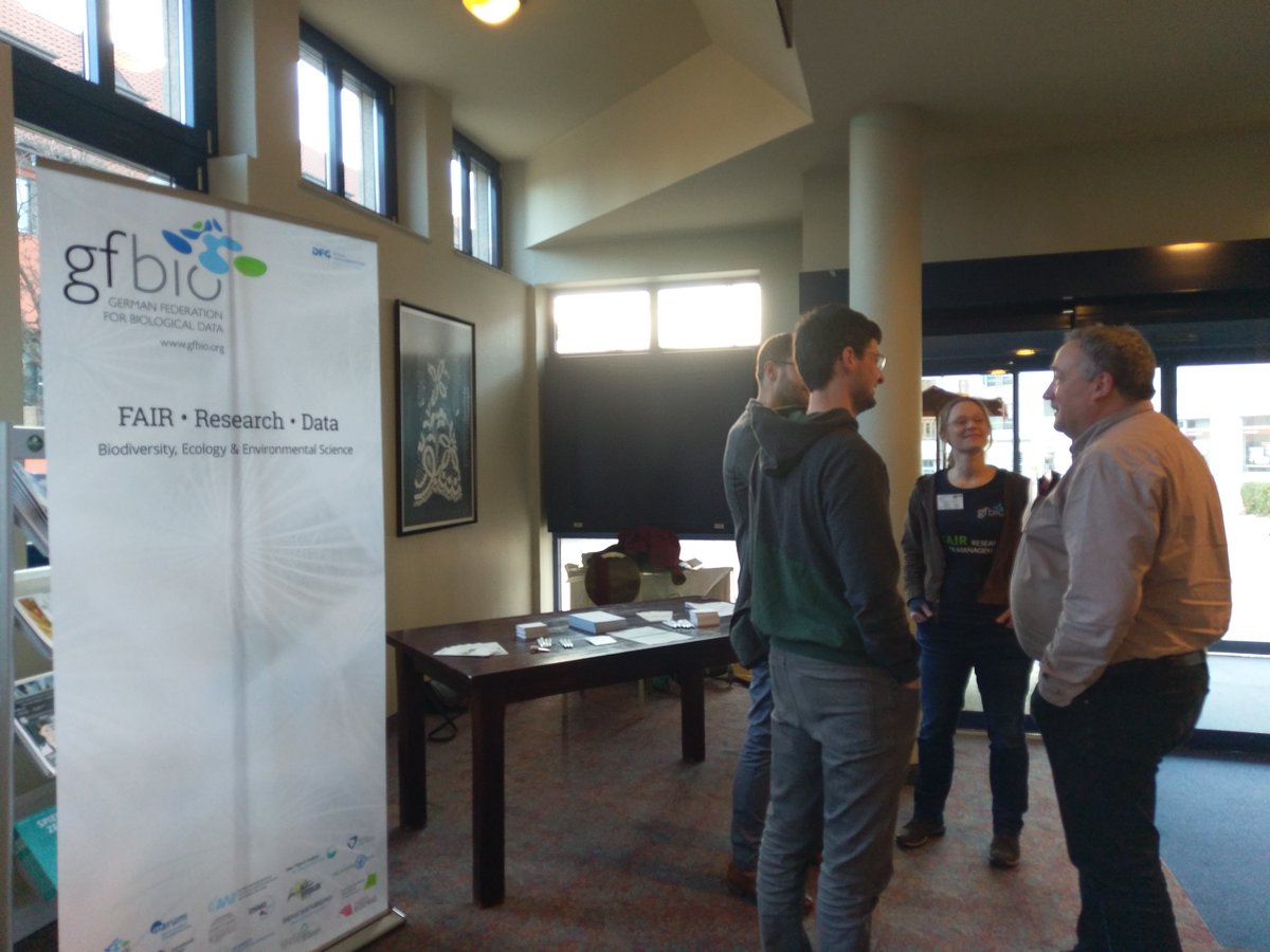 GFBio_eV's tweet photo. Today the #GFBioRoadshow stopped @Exploratories assembly, Wernigerode, with an info desk and the talk "Make data FAIR - DMPs as a useful tool"
#FAIRdata #DataLifeCycle #GFBioDMPT https://t.co/bOUvfDtc1d