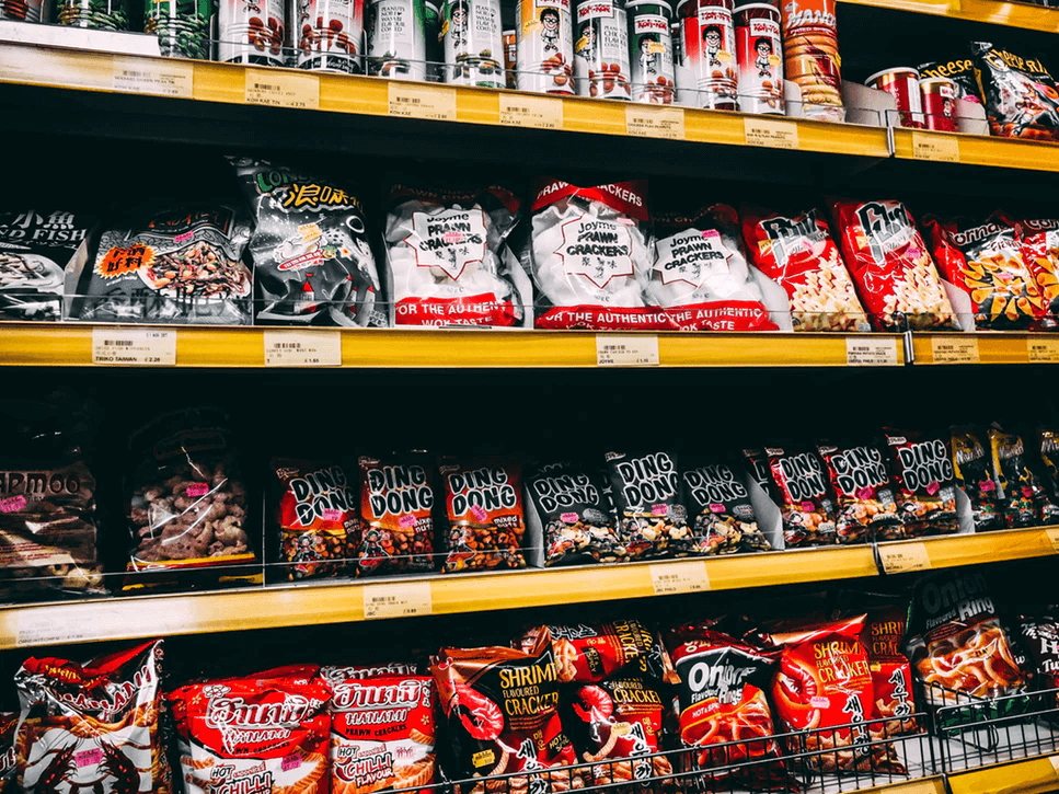TakeawayPack's tweet photo. Find out why Nitrogen Gas is used in food packaging &amp; it's effects on the environment https://t.co/obB1v1uCBU
#takeawaypackaging #ecofriendly https://t.co/lmeWJLKW20