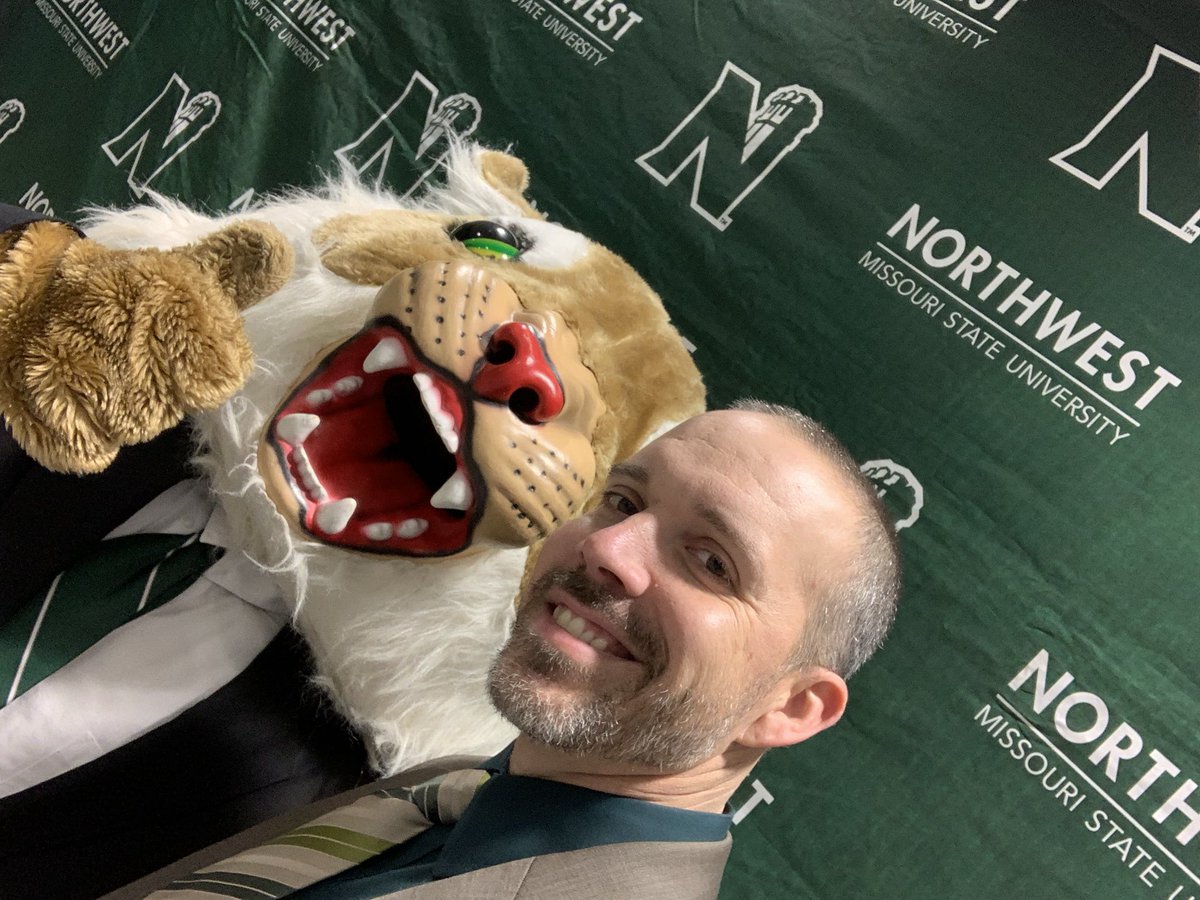brianlynn78's tweet photo. Career Fair day at NW!  @NW_Careers https://t.co/ysOMu1OWEA