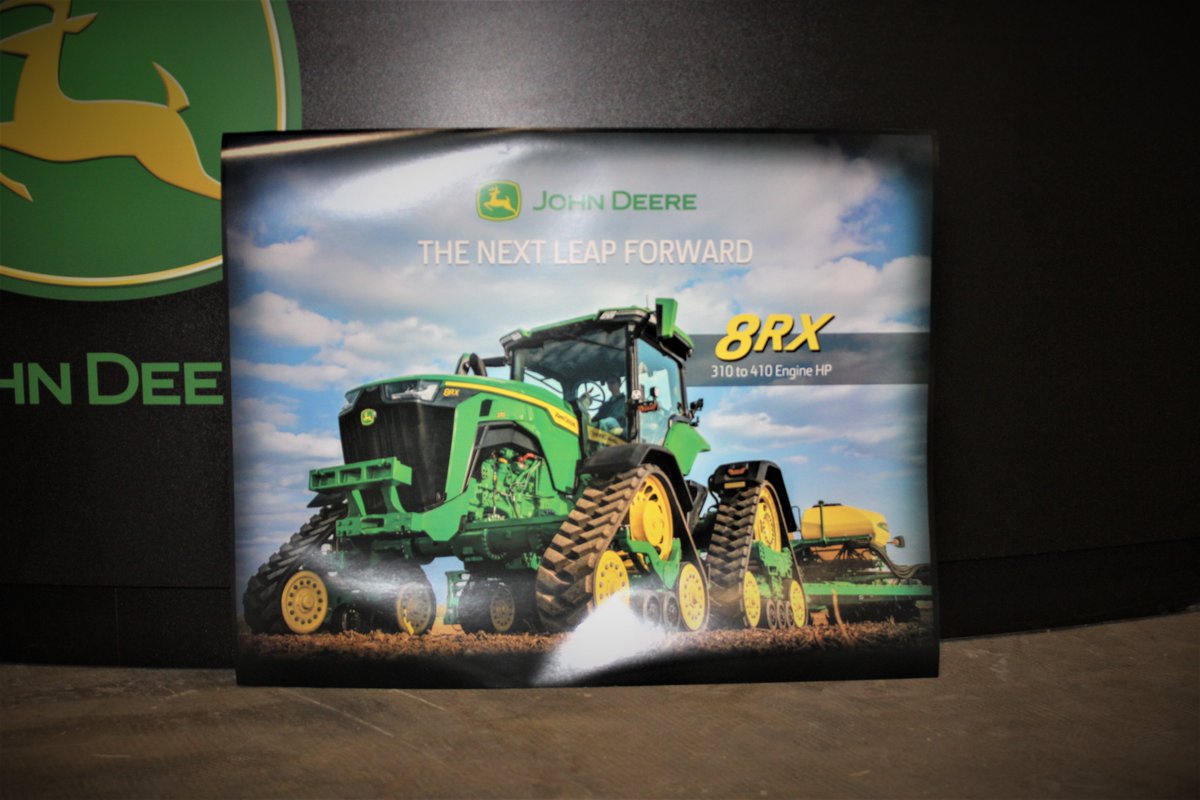 Stop by our display for a chat &amp; grab a 8RX poster or two! #LdnFarmShow #JohnDeere
