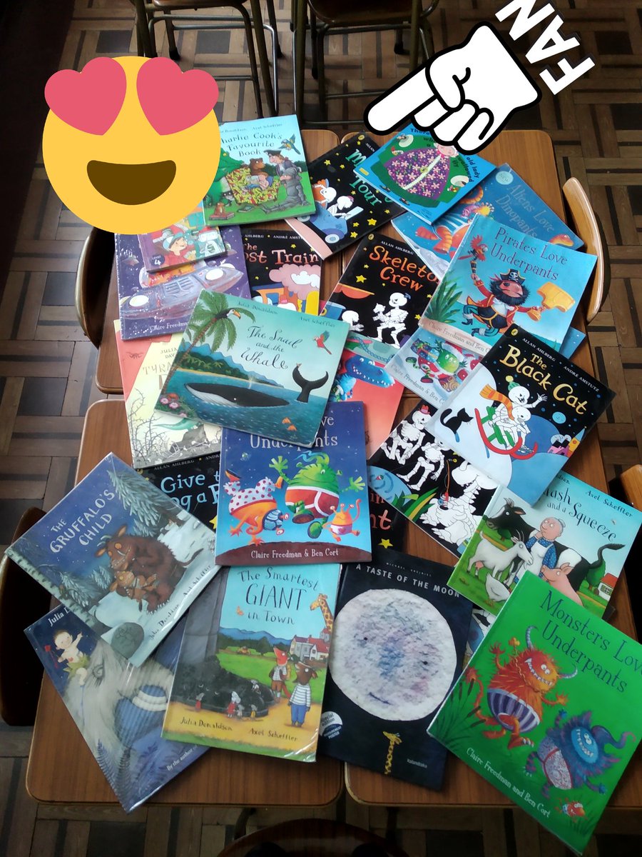 anabelfast's tweet photo. We love reading!! #englishreadingbooks #childrenliterature #readinginenglish #códigosQR https://t.co/VLBXHi4GLT