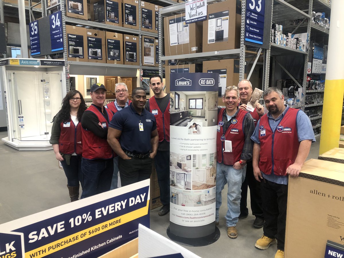 Awesome Specialty spotlight@692. Rebath Rep Adam dropped nuggets! Team is fired up about those leads and ChaChing checks. #Lowes0692 <a href="/TDWolfe15/">T Wolfe</a> @chicogrl710 <a href="/church1230md/">Tom</a> #r30tweets
