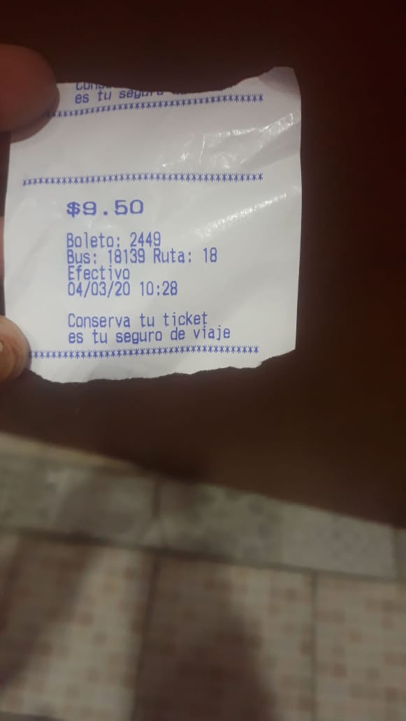 JoseRobertoArt1's tweet photo. Atención @TransporteJal @Trafico_ZMG existen unidades que el sistema de pago de tarjeta muestra sistema fuera de tiempo, ocasionando que el usuario tenga que pagar en efectivo. https://t.co/SP1rNCUmB6