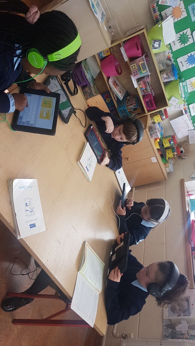 MsKane1stclass's tweet photo. We are trying out #spellingsforme in room 4! We are very enthusiastic about our spellings now! #individualspellinglists https://t.co/3cciCDW6iC