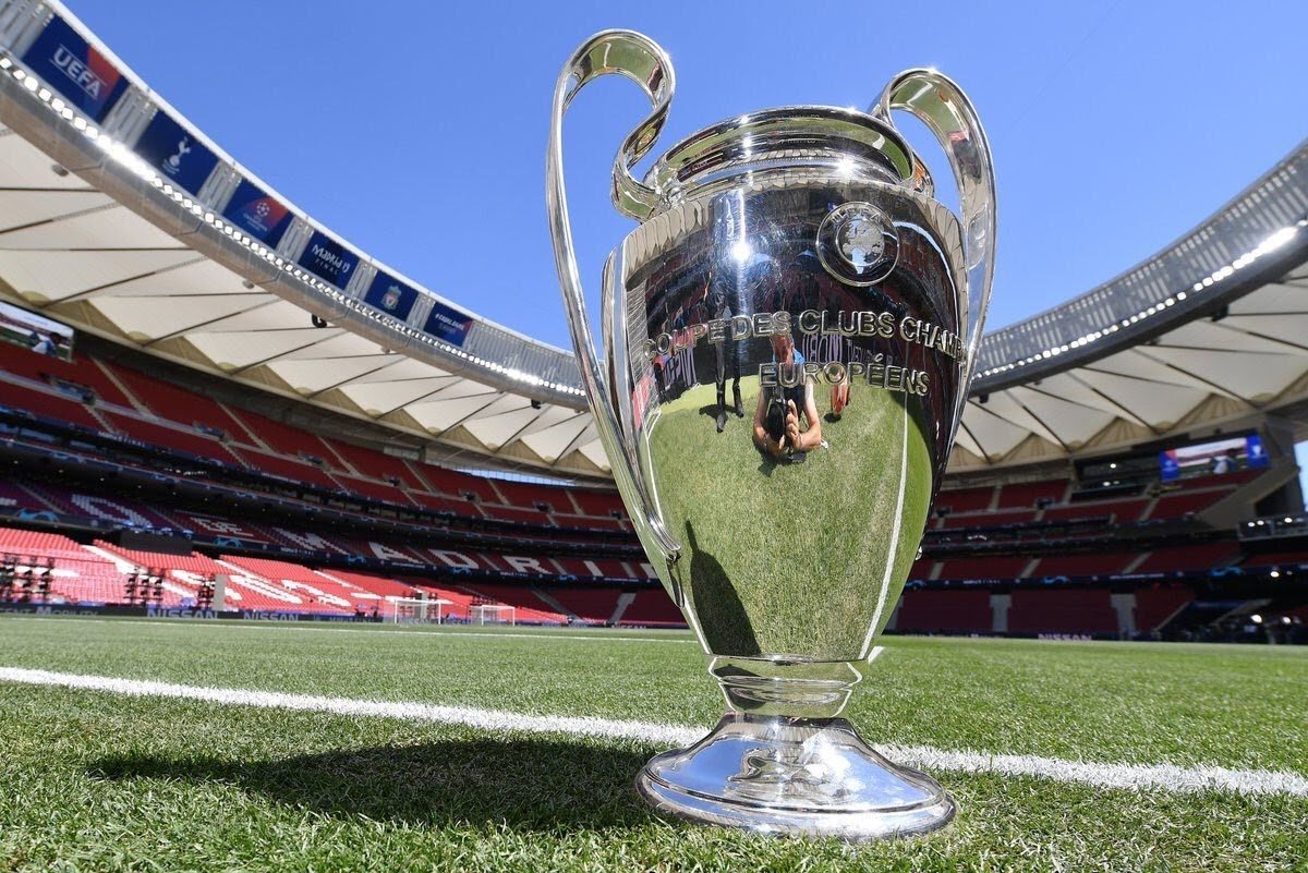 LFCSimba's tweet photo. Still the only English club in history to win the International Treble. https://t.co/VeRMzhXTqa