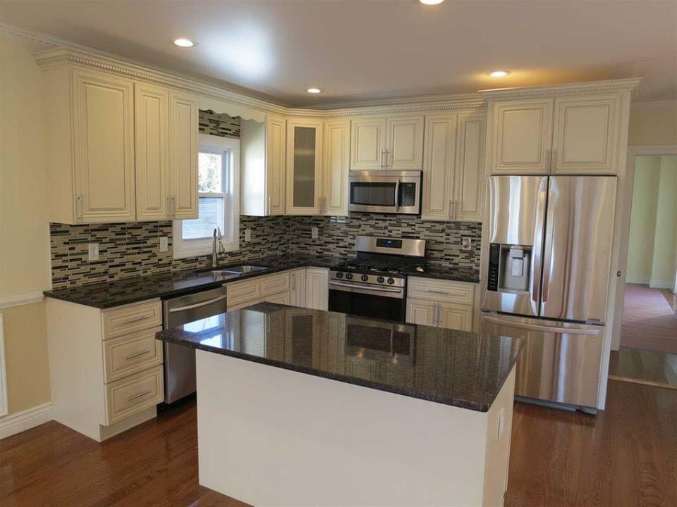 amco_contractor's tweet photo. What are your thoughts on this kitchen renovation?!
Contact @amco.contractor for your Kitchen/Bathroom renovations!!
.
.
.
.
#escohomellc #homeimprovement #protiler #contractor #remodeler #property #realestate #builder #newyork #tristate #houseflipper #renovations #tiler https://t.co/hqI1CddPQU