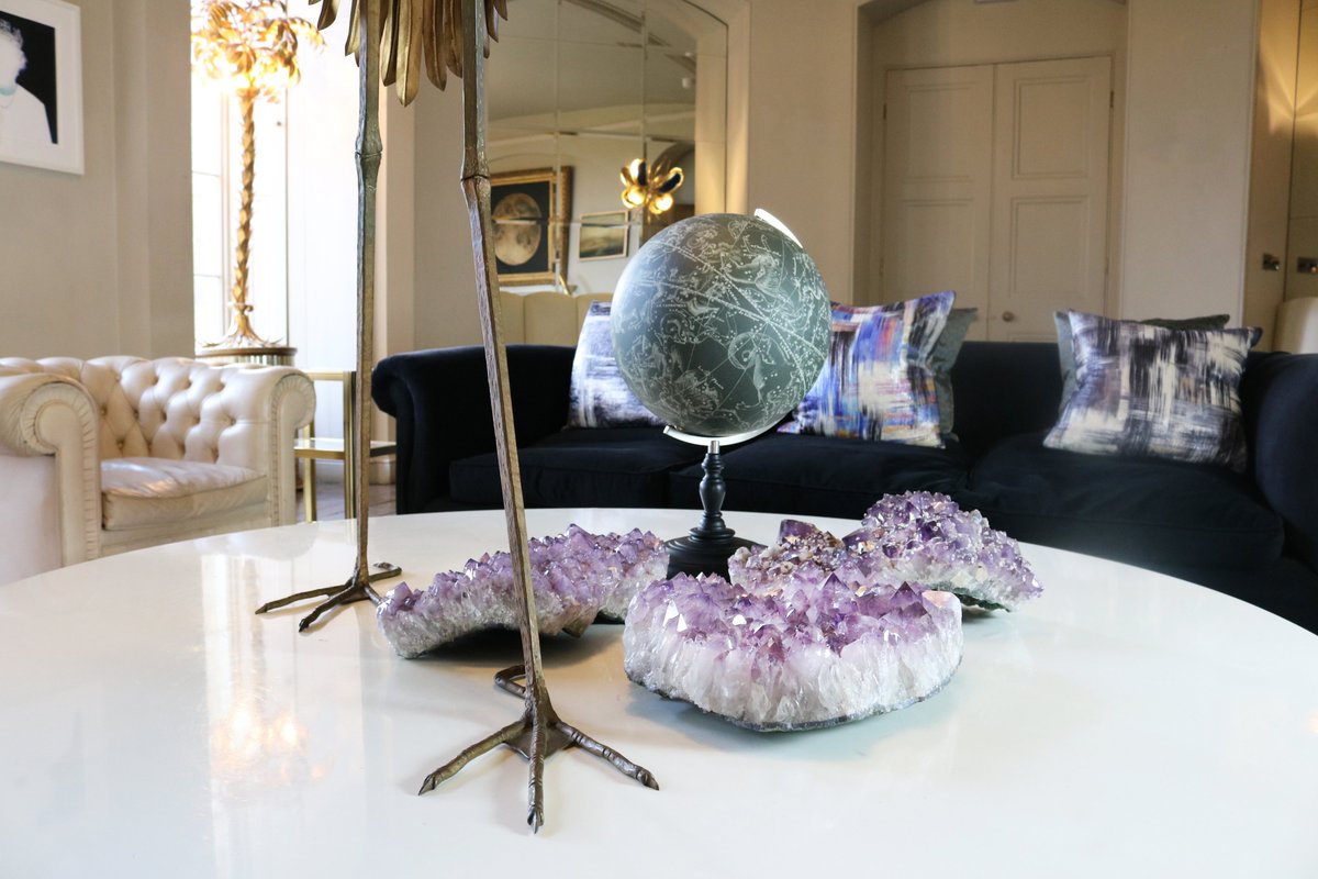 SALON STYLE // Get the look with our exclusive one of a kind pieces now available on our website amoderngrandtour.com #amoderngrandtour #art #interior #curiosities #home #styling #art #aynhoe #oxfordshire #aynhoepark #interiordesign #interiorstylist #cotswolds #decor #luxury