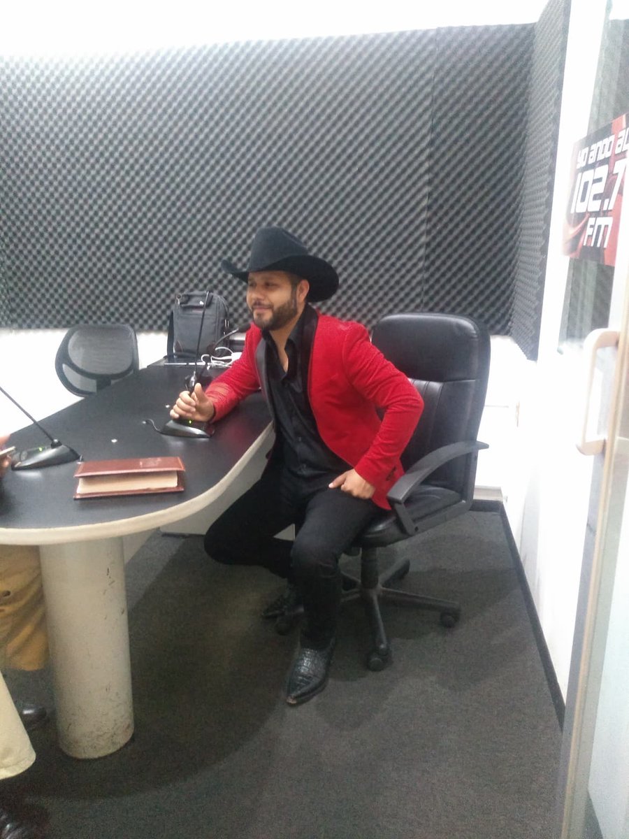 Hoy en <a href="/campirana1027/">CAMPIRANA IRAPUATO</a>  <a href="/Kikinylosastros/">Kikin y Los Astros</a> promocionando su tema #RetomarlaBorrachera