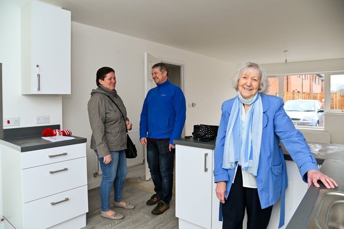 54northhomes's tweet photo. Always one of the very best bits of working in #housing, seeing happy customers delighted to be moving into their new homes #makingadifference #HousingForAll https://t.co/H9OJuOGtDu