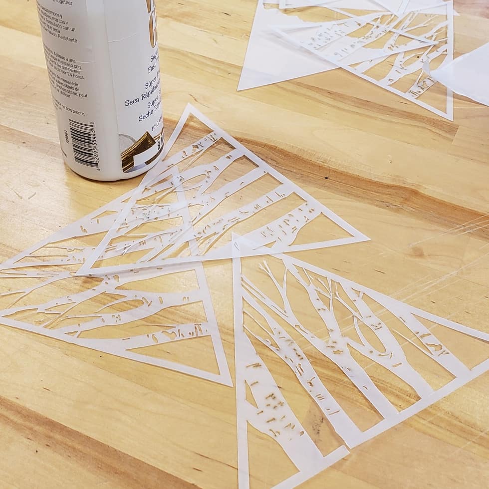 MIXatMason's tweet photo. We had another successful workshop last night making Laser Cut Paper Lanterns with our MIX Maker Darby. The lanterns all look pretty! We are looking forward to seeing you at the last three days of our Week of Making workshops. ๐๐จ
#MIXatMason #WeekOfMaking2020 https://t.co/jBfrPyBbSl