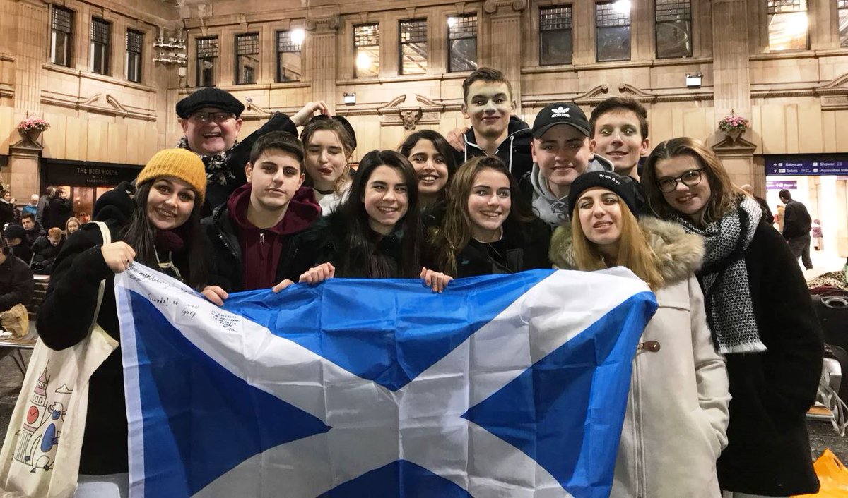 De deadlines voor de high school inschrijvingen komen steeds dichterbij!😱 Daarom hebben we een leuke actie voor je!🤩 Je ontvangt €150 korting als je tussen 1 maart en de deadline van jouw programma boekt. Kijk op de site voor meer informatie➡️ bit.ly/2IkZZDA