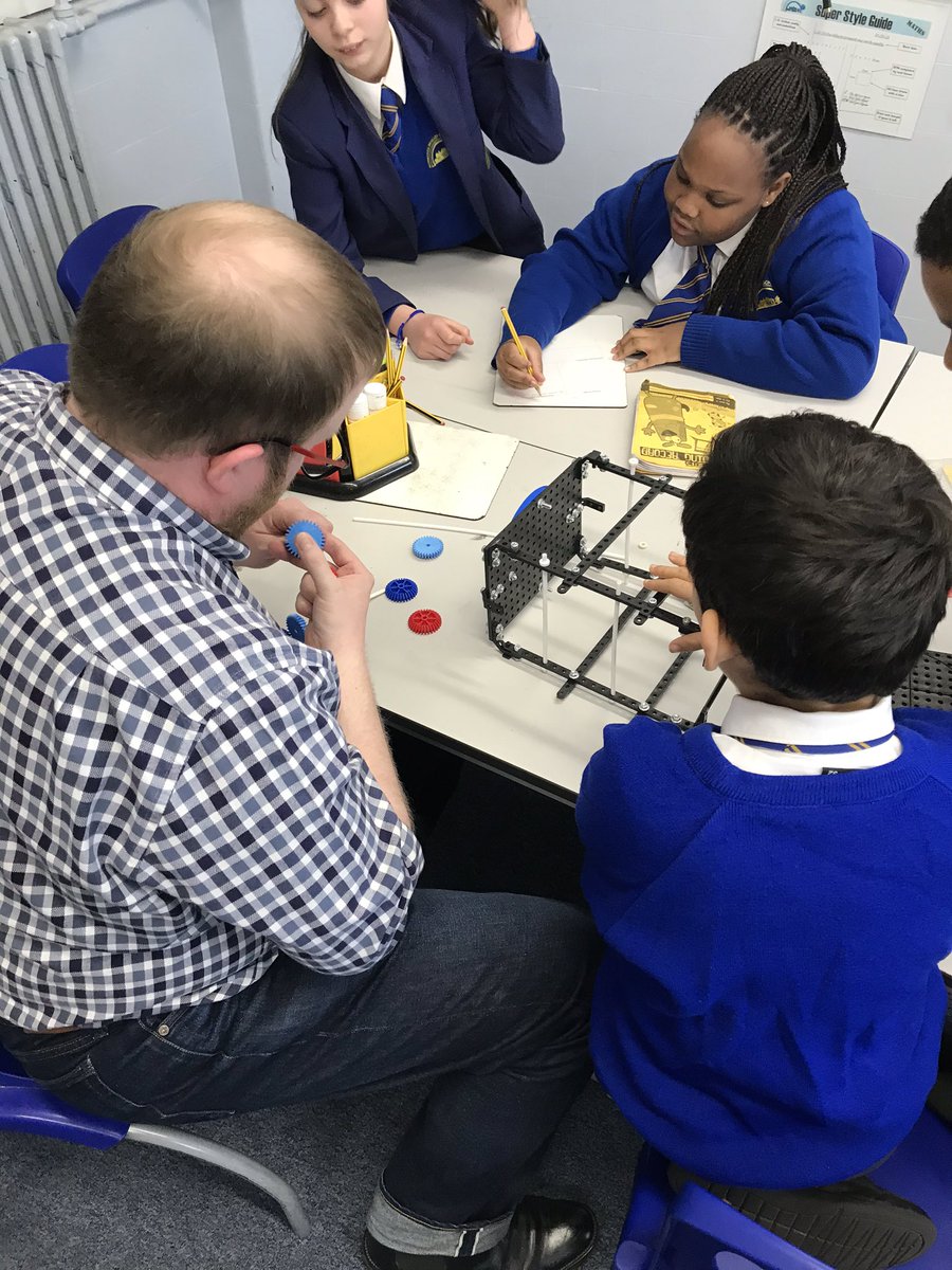 BevingtonRBKC's tweet photo. What a privilege to work with @RollsRoyce engineers supporting us with designing and constructing our #EvolutionProject mechanisms in Year 6. We were truly inspired! #Luzia @RoyalAlbertHall @Cirque https://t.co/jeQOQJLPSz