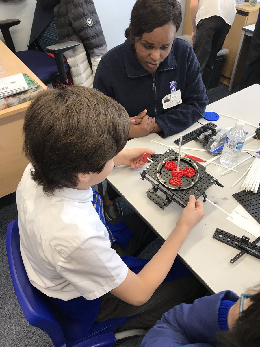 BevingtonRBKC's tweet photo. What a privilege to work with @RollsRoyce engineers supporting us with designing and constructing our #EvolutionProject mechanisms in Year 6. We were truly inspired! #Luzia @RoyalAlbertHall @Cirque https://t.co/jeQOQJLPSz