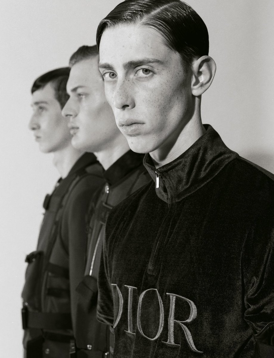 Special @Dior Men FW19-20 editorial for the 'ALIEN' issue of Fucking Young! magazine. Get your copy here: fuckingyoung.es/store/fy15-ali…