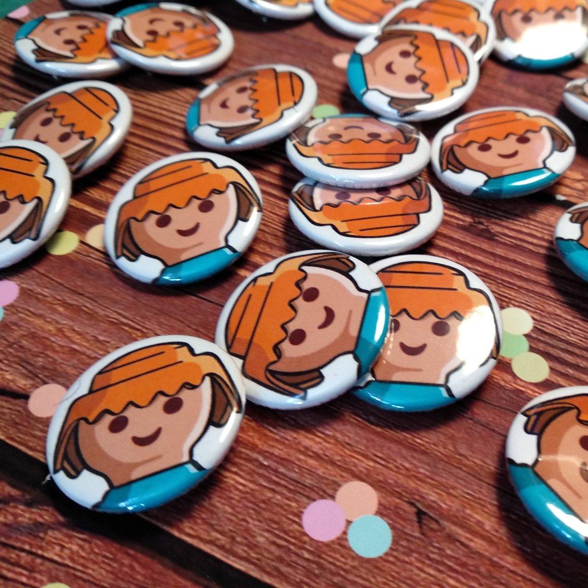 Nosolopixel's tweet photo. ¡Buenos días! 🌞
Revivimos en las redes 🙈 con estas chapitas taaaan monas e irresistibles que nos han pedido hace poco. ¿A que son adorables? ❤️❤️❤️
Encuentra las tuyas en nuestro catálogo molón: https://t.co/szu3txanyA https://t.co/RSolXZPq4w