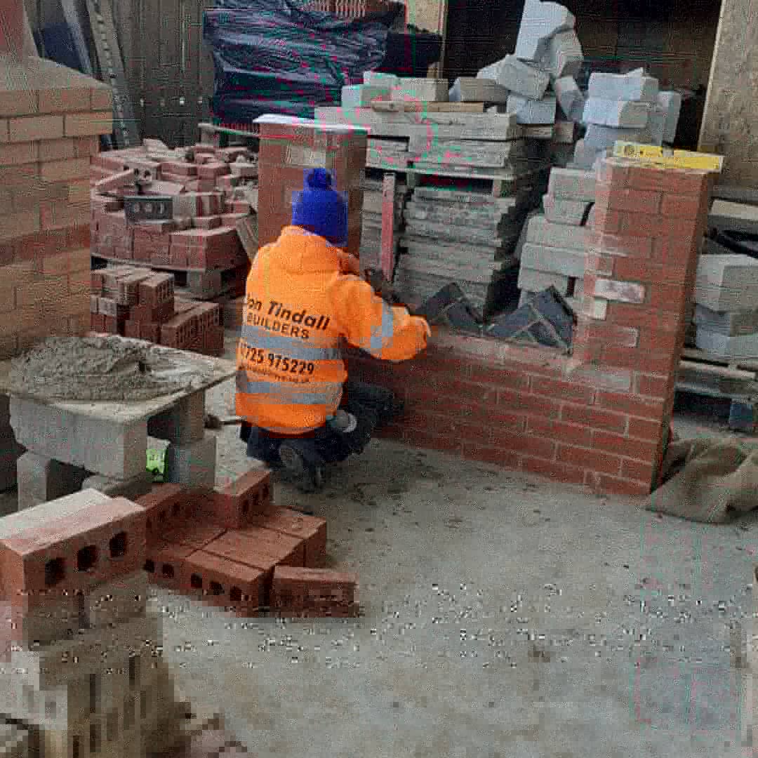 proctor_a's tweet photo. Great skills and effort shown by NVQ level 3 student Jordan laying the first bricks for his herringbone decorative panel, built using @BritainBrickMBH @bimbricks. @constructionERC @ERCollege #apprenticeships #apprentices #brickwork #bricklaying #futurebricklayer https://t.co/7u8kmvF2tG