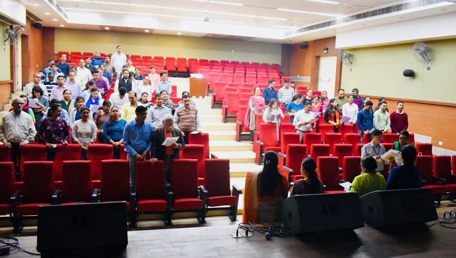 NCWIndia's tweet photo. We believe that the countries of the world that appear clean are so because their citizens don't indulge in littering nor do they allow it to happen. Staffs of #NCW took the #SwachtaPledge.
#SwachBharat
#KeepIndiaClean https://t.co/09Bw5Be8RV