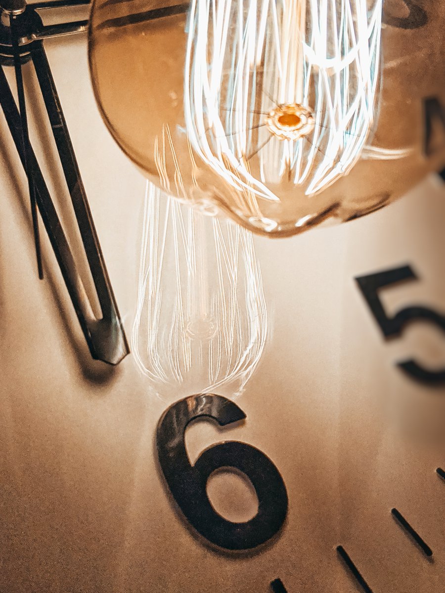 MadhavSheth1's tweet image. 10 #realmeBand for grabs!
Tomorrow is the launch of #realme6 &amp;amp; #realme6Pro, I'm somehow spotting 6 everywhere guys!
What about you all?

Spot or capture '6' around you &amp;amp; share with me using #ProCameraProDisplay to win your realme Band!