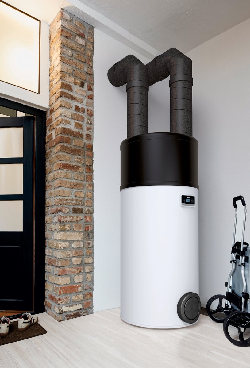 vaillantuk's tweet photo. If you need a lot of hot water and want a renewable solution, the #VaillantUK #aroSTOR #HeatPump is perfect! It can be retrofitted to an existing building or specified for a new extension to provide piping hot water whenever you need it.
https://t.co/vJq2gjs08S https://t.co/JYHFsL6z1s