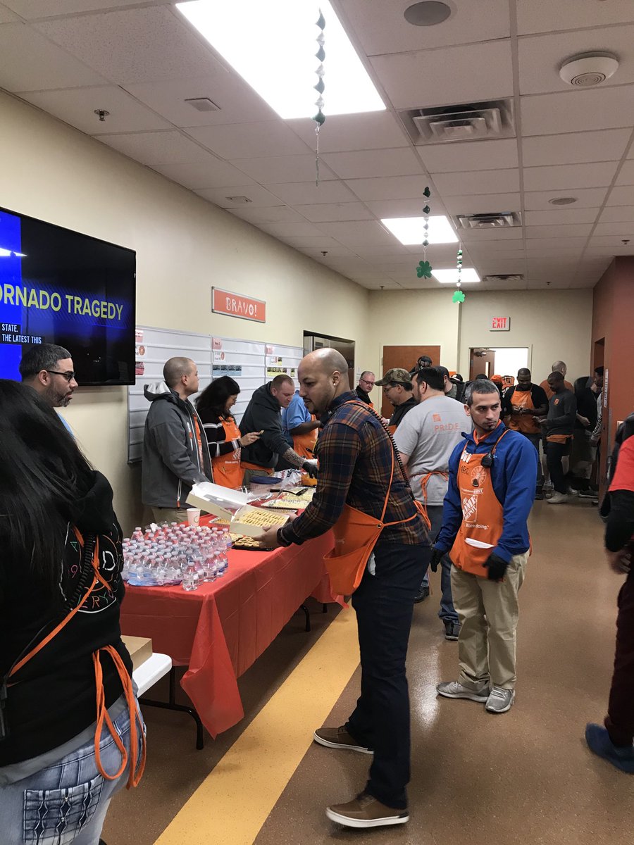 alacockthd's tweet photo. RDC 5034 Homer Fund Pot Luck https://t.co/KTSFPH91Aw
