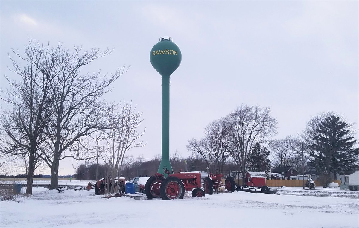 OhioRuralWater's tweet photo. Rawson and Rural Ohio rocks! Water Tower Wednesday! #watertowerwednesday #ORWA https://t.co/tB6QWckzlF