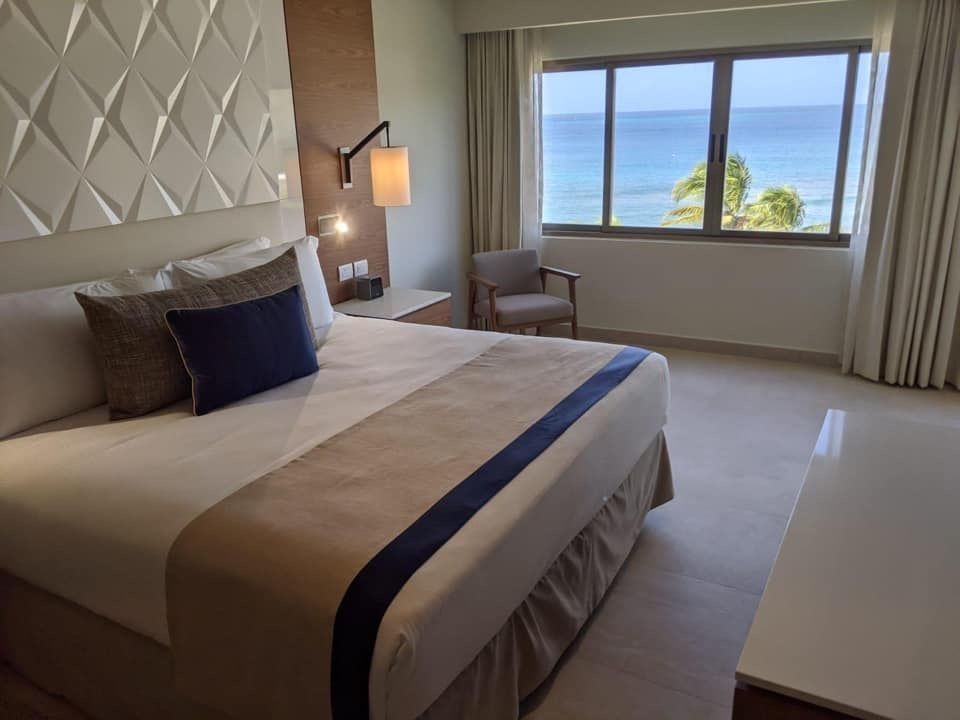 uponastarpatti's tweet photo. #RoyaltonGrenada is open and ready for business! Who wants go? Patti@uponastartravel.com 

#YouNeedavacation #travel #Experiencetheworld #onedestinationatatime #seetheworld #Creatememories #Makememories #UponaStarTravel #UponaStarPatti #WeareYourExperts #collectmemories https://t.co/eqwWZPwNIx