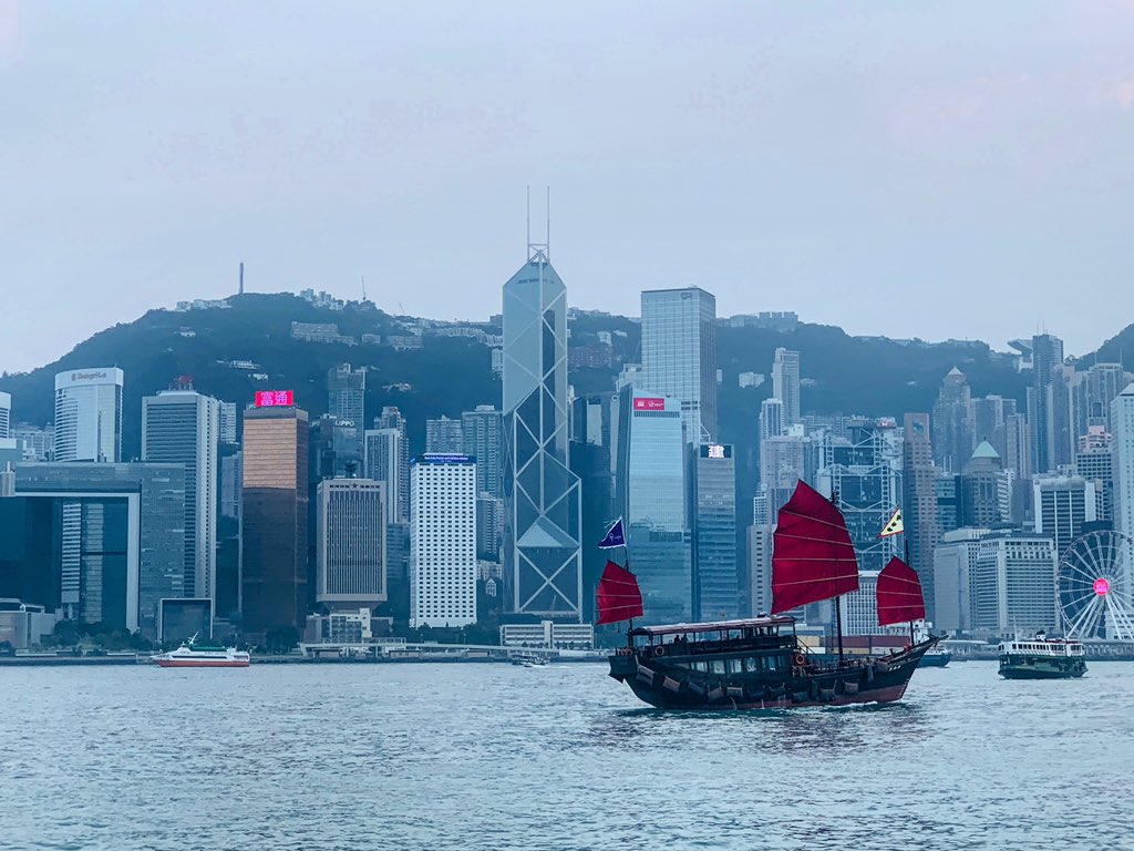 🇭🇰 Aqua Luna- Cheung Po Tsai 🇭🇰 #HongKong #travelphotography #travel