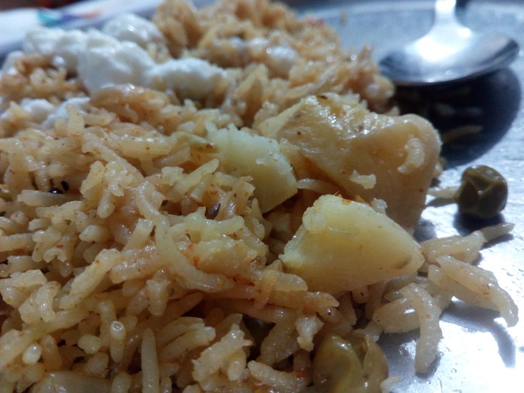 SoniaAshraf14's tweet photo. Want some pulao &amp; yogurt?
#pulao #Pakistanifood #Pakistan #food #meraPakistan https://t.co/8Gr4zTunFc