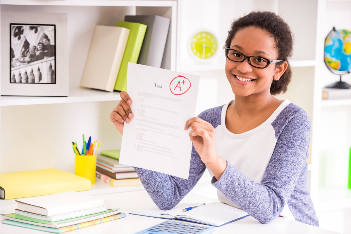 New blog posted on whether you should encourage your child to get straight A's: drdevon.com/mythbusters-qu…. #parenting, #gifted, #2egifted, #valedictorian, #doingschool.