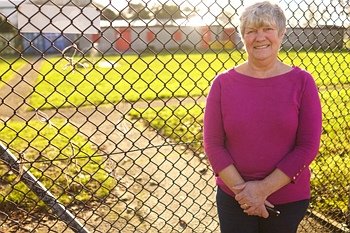welshveterans's tweet photo. Showing recognition for Councillor Lynda Thorne (@LyndaT48) for all her hard work supporting #Veterans here in #Cardiff. Doing lots for all of #Grangetown's communities, supporting #housing and #wellbeing projects through our successful #partnership
Thank you from @welshveterans https://t.co/Khw3Z32gsh