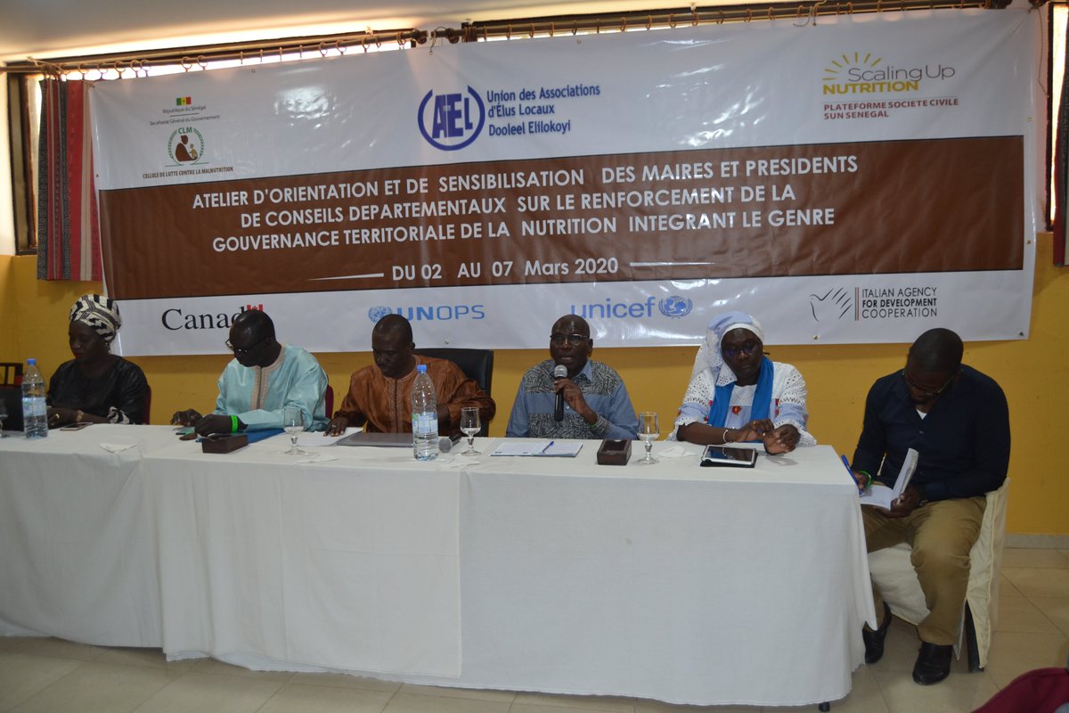 OSC_SUN_SENEGAL's tweet photo. Jour 3 : Les Elus s’engagent en faveur de la #nutrition, ils échangent et discutent sur le processus de création du réseau des élus locaux de l’#UAEL en faveur de la #nutrition avec l’appui financier de #UNOPS et le Fonds Commun de la #nutrition.
@ClmSenegal
@unicefsenegal https://t.co/2VR5hpiQVH