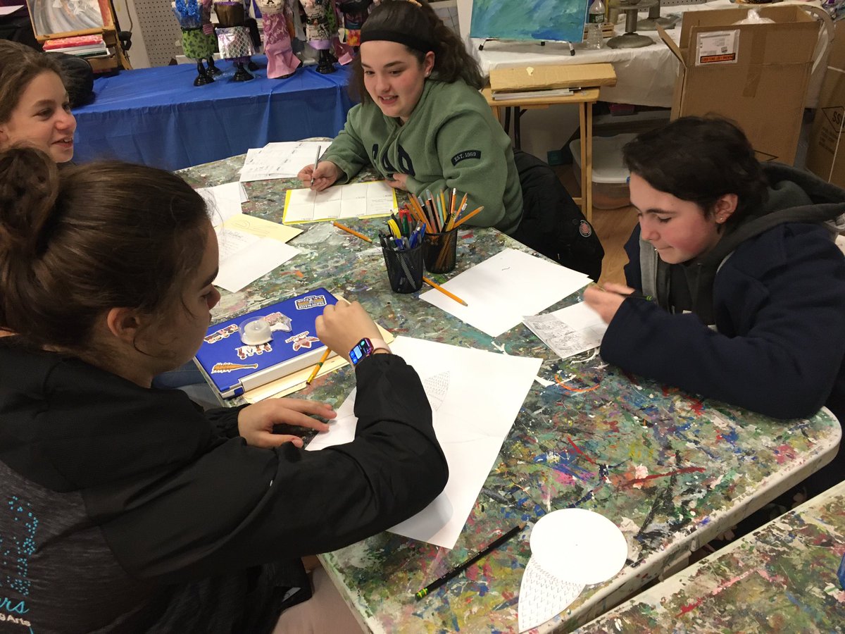 WorcesterYPP's tweet photo. It’s the 4th session and both our new and returning students are busy planning, creating content, and piecing together their Zines! #wypp #youngwriters #zinelife #bereadbeheard https://t.co/jGOFUSju20