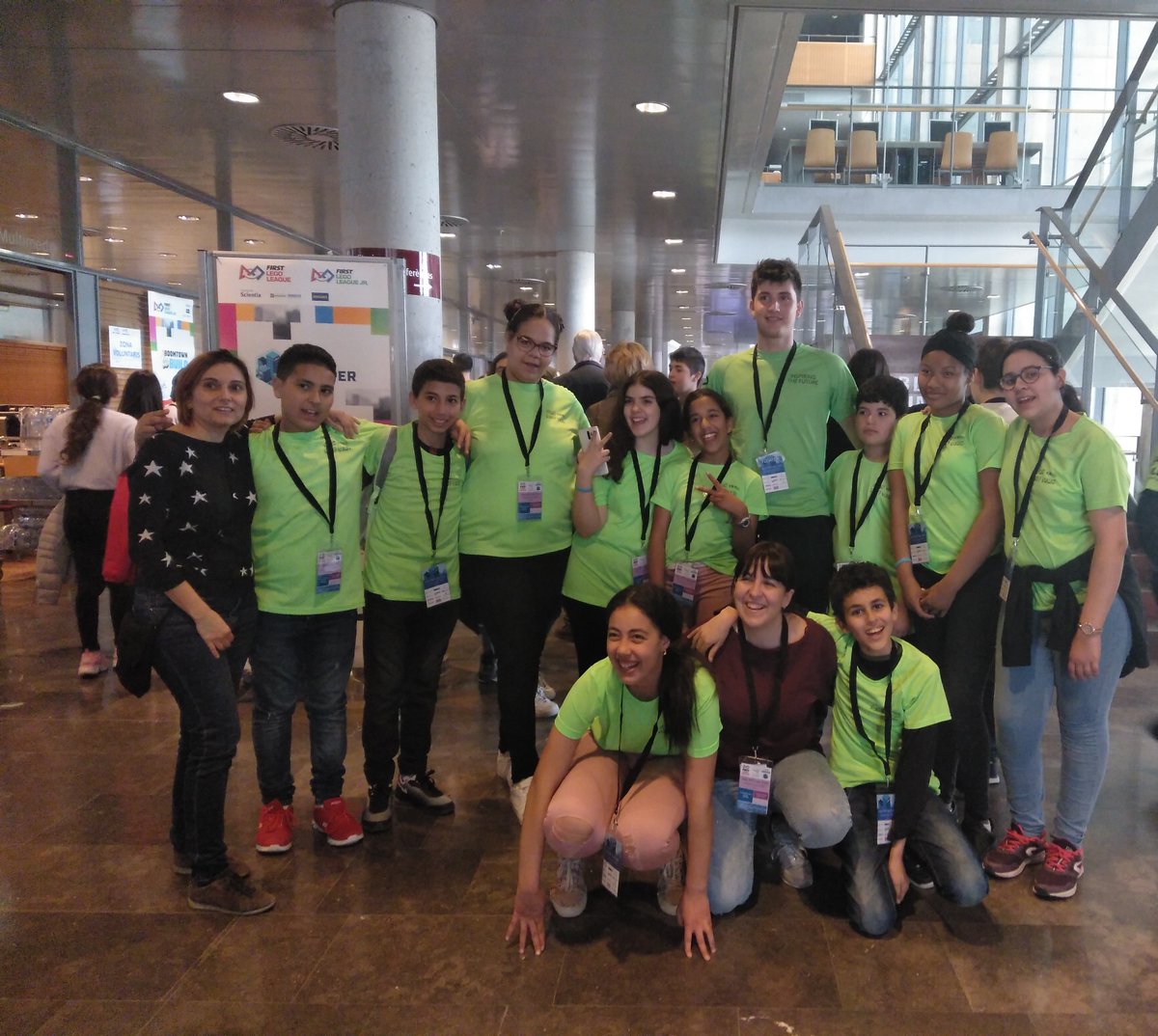 CodeBotsMedia's tweet photo. L'escola Joan XXIII de @paerialleida ha guanyat un premi a la @FLLSpain - https://t.co/OLiKmi6FHp - @crp_segria @CCSegria #coding #robotics #CodeWeek @tafanodes #SinapsiNodes - https://t.co/LJJdYgWEdx https://t.co/CUHgsojQtn