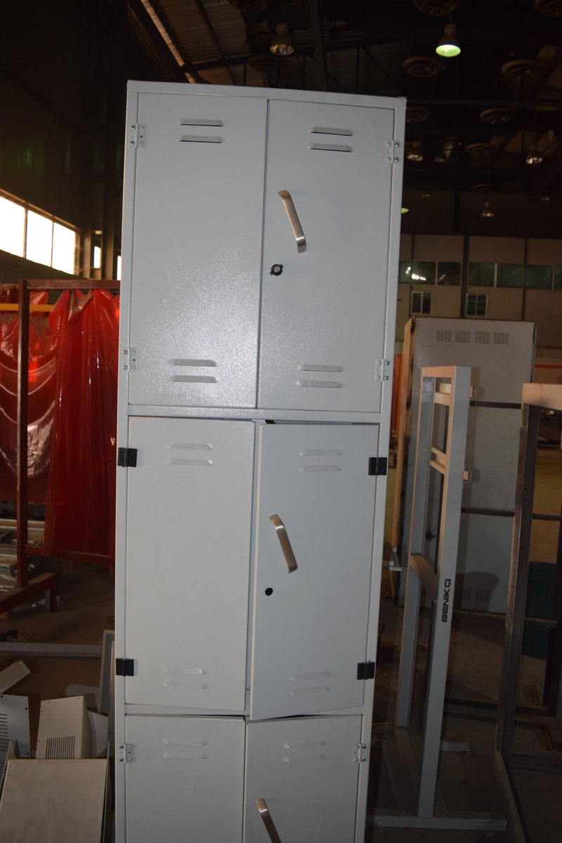 Benikoind's tweet photo. Tired of the regular wooden lockers?

Beniko’s durable workers locker is for you.
#beniko #builtinnaija #workerslocker https://t.co/mEnuwFSYd4