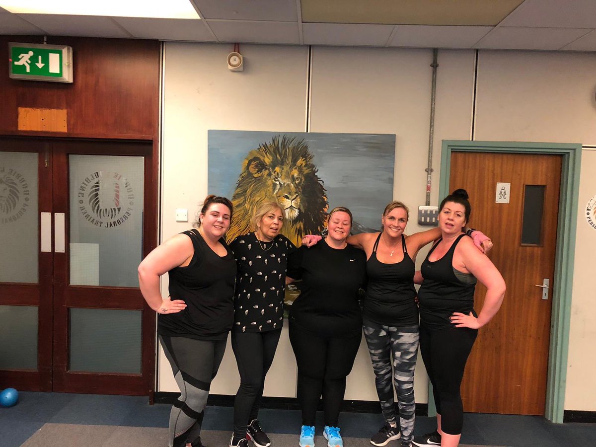 bg_centre's tweet photo. Wednesday 6am and 10am boxing fitness 🥊🥊 

We’re back tonight with boxing fitness 

- 6pm, 3 Places available 
- 7pm, Places available 

To get yourself booked on just message us and pay on the door. 

#TEAMGOULDING 🦁 https://t.co/IgnsK9hyS1