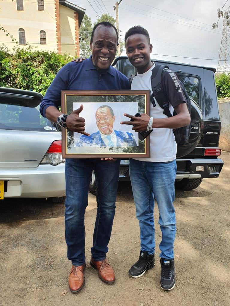 KoinangeJeff's tweet photo. Great stuff by young artist, Gideon Kipchumba......Thanks for your work! It's Smmmmmmmmmmmokin! Keep reaching for the STARS!! @PSdxb @xtiandela @HamoProf @VDJClyde @monicakiragu_ @jereplica https://t.co/G1YHW0mpcL