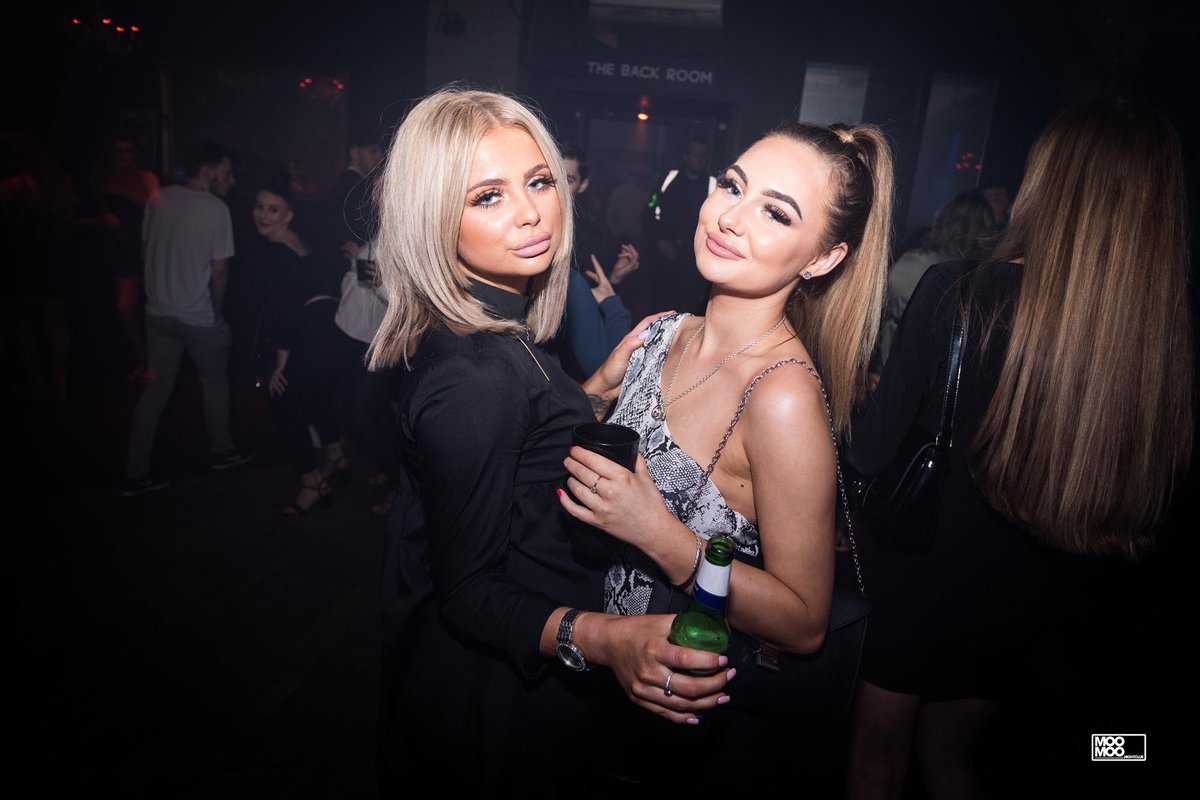 MooMooDerby_'s tweet photo. This Saturday Get On It Returns! 

With A £300 MAC Voucher Giveaway! 💄 

Remember To Get On The Guest List For £1 Entry Before 11:30pm! 

https://t.co/rPB6PswhP9 https://t.co/7xti05sVdd