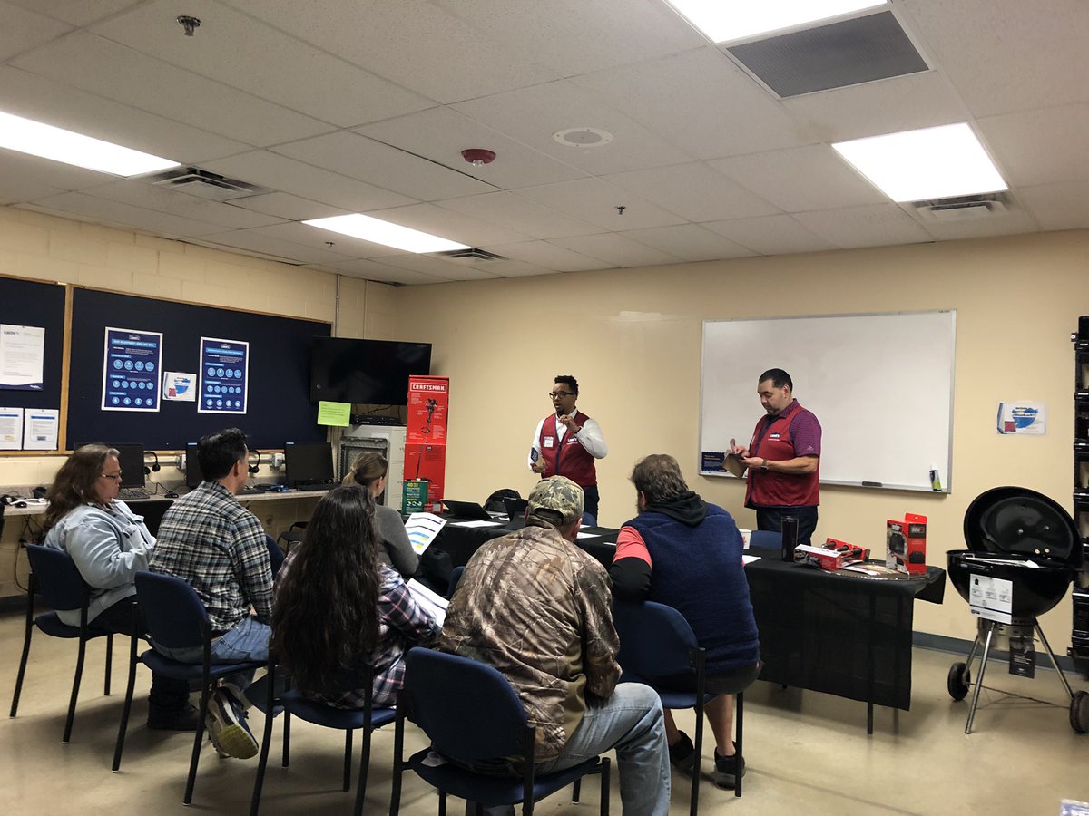 ChrisLicastro's tweet photo. Protection plan training @BenitoKomadina https://t.co/ZAbxgcoBVN