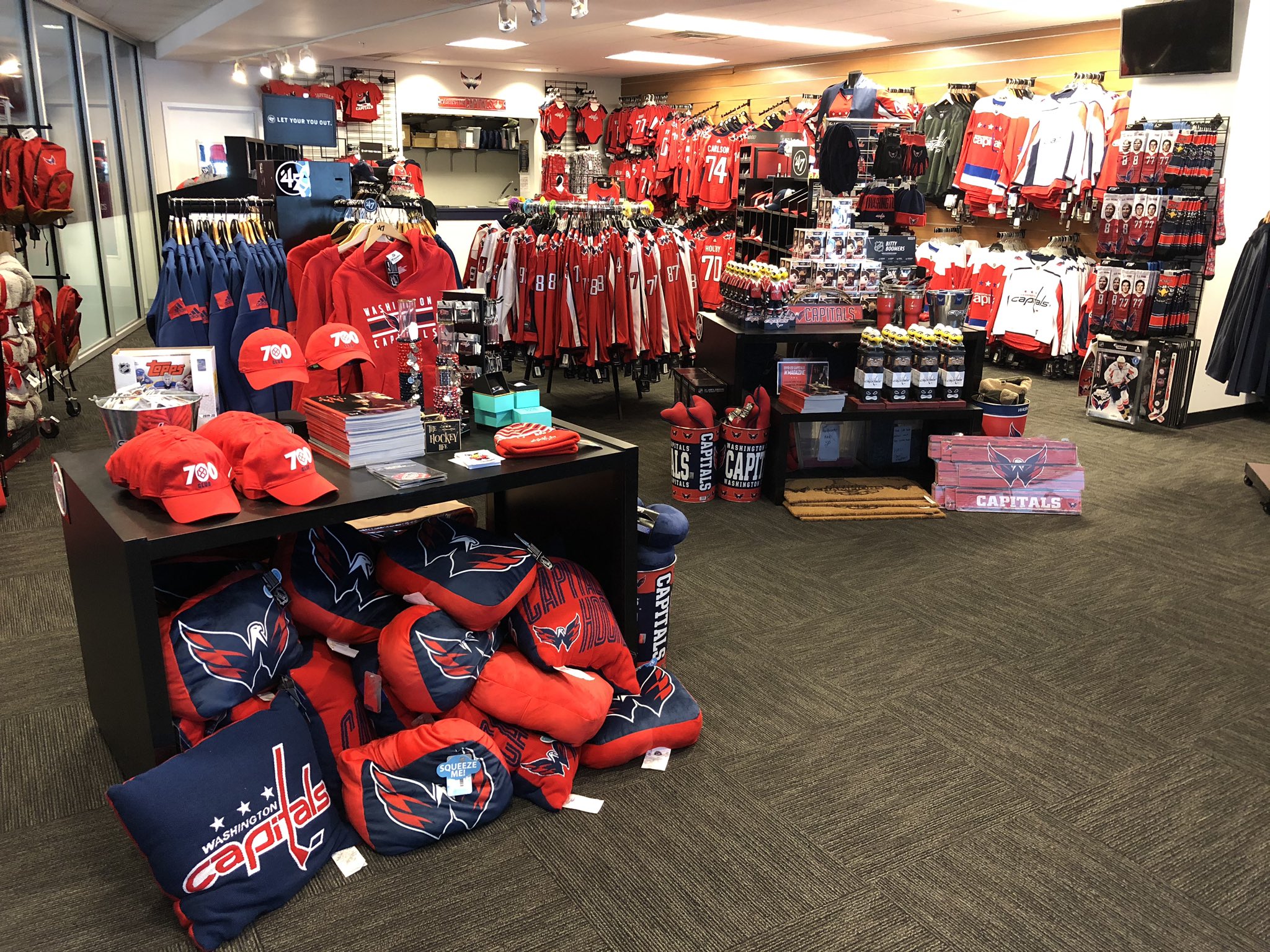 Capitals Team Store